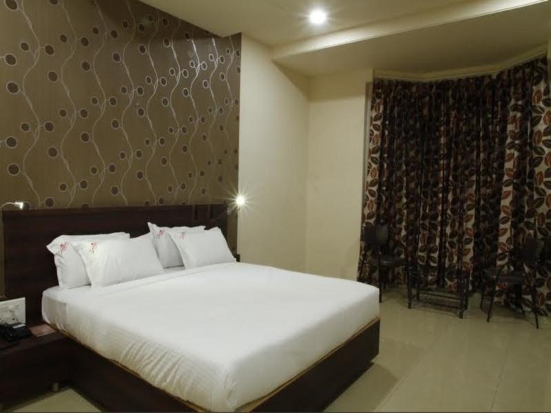 Hotel Sangam Regency Ratnāgiri Buitenkant foto